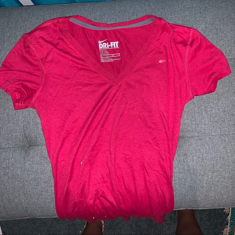 nike drifit tee